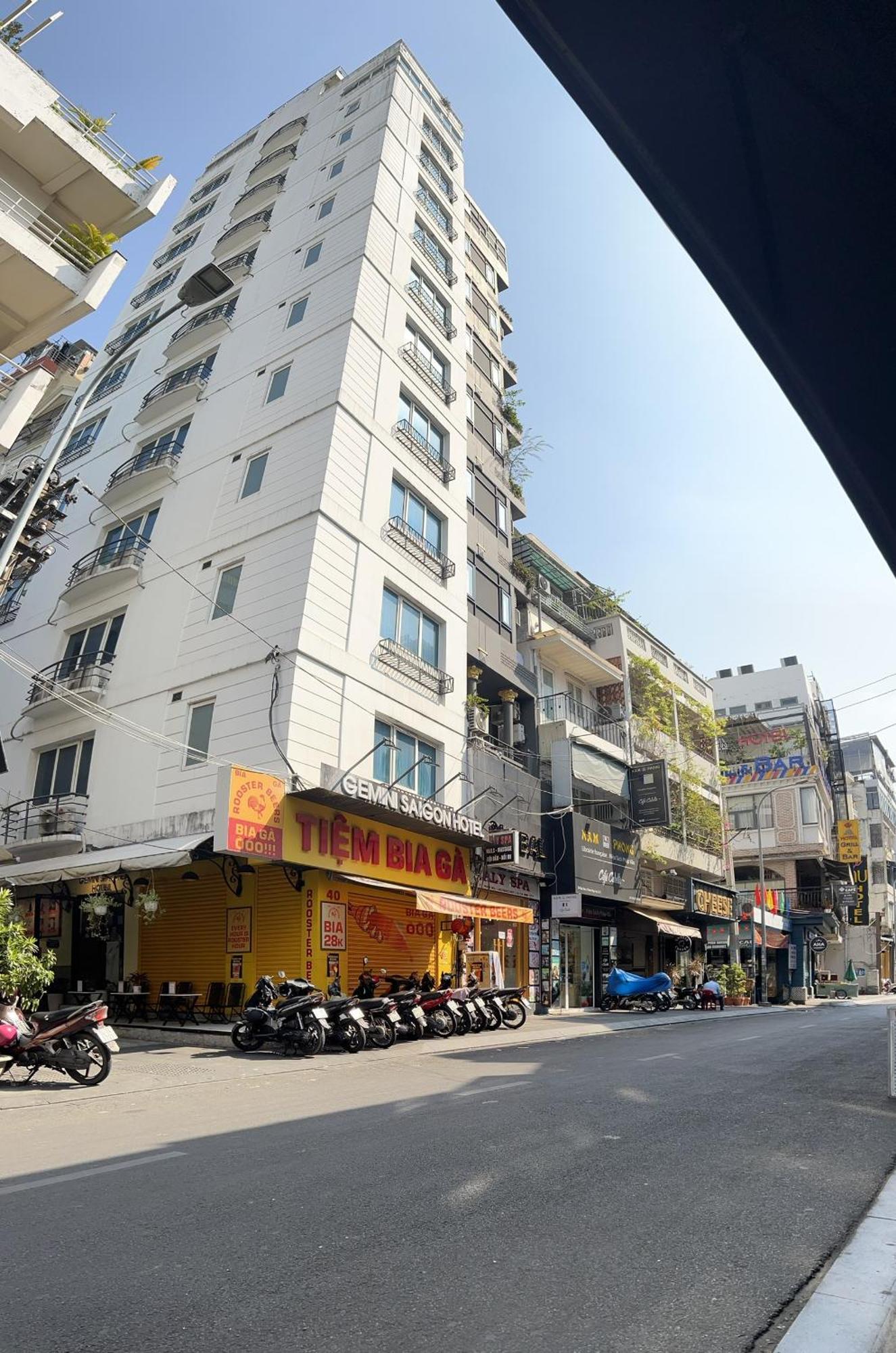 Gemini Saigon Hotel & Apartment Ho Chi Minh City Exterior photo